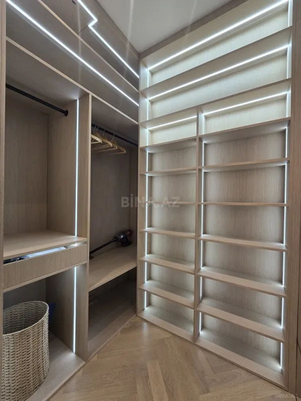 Satılır 2 otaqlı mənzil 85 m²