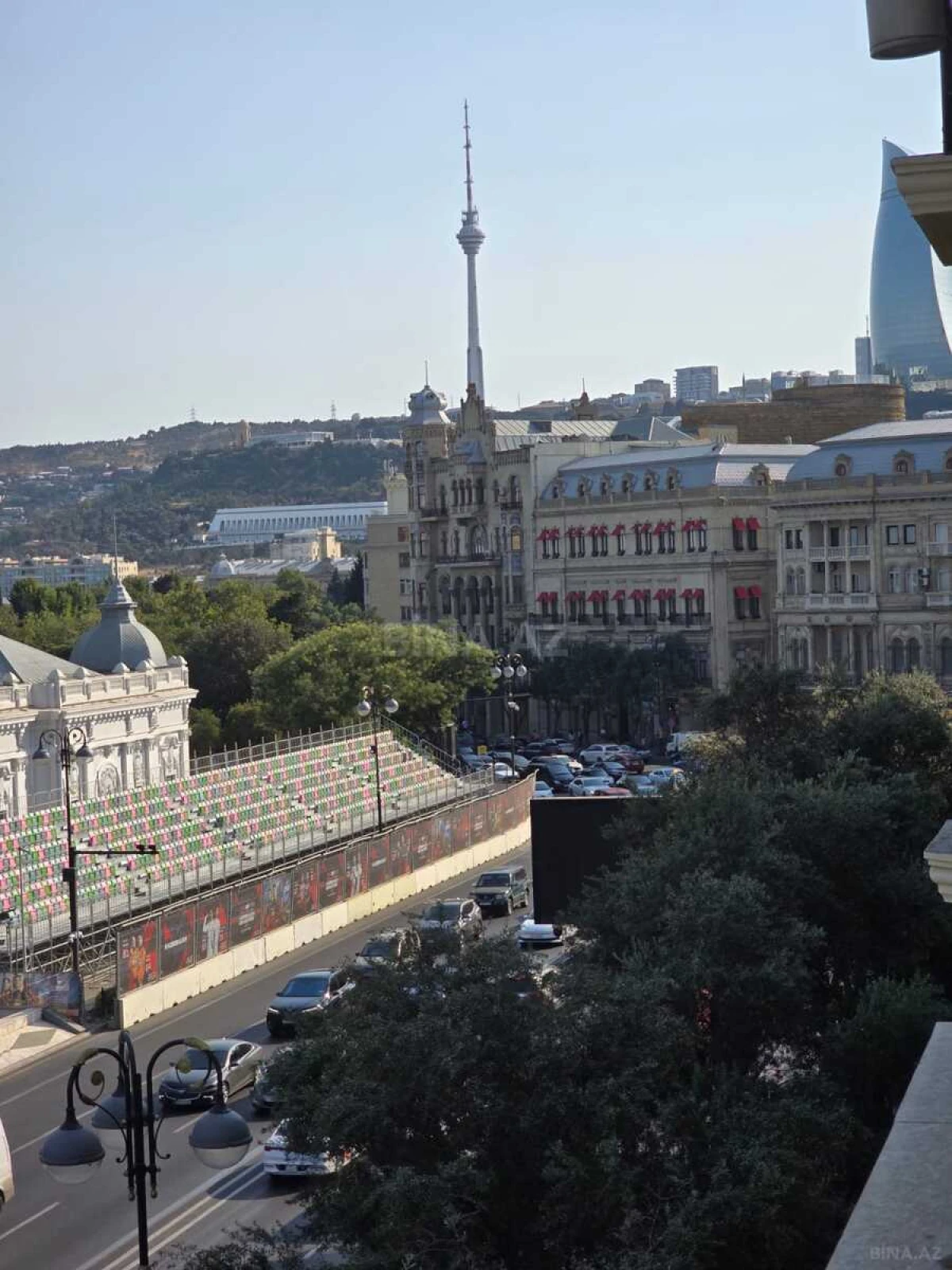 Satılır 2 otaqlı mənzil 85 m²