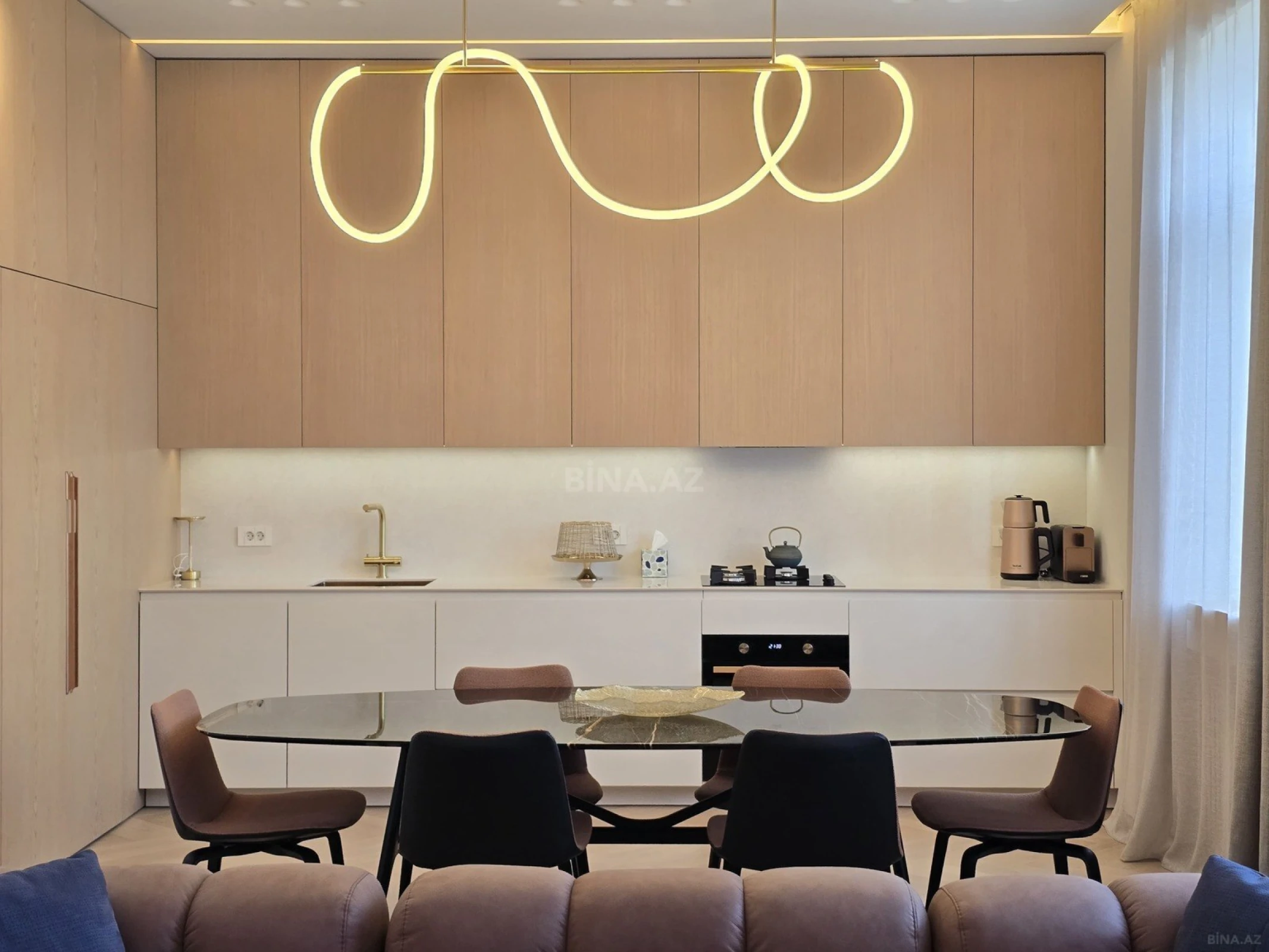 Satılır 2 otaqlı mənzil 85 m²