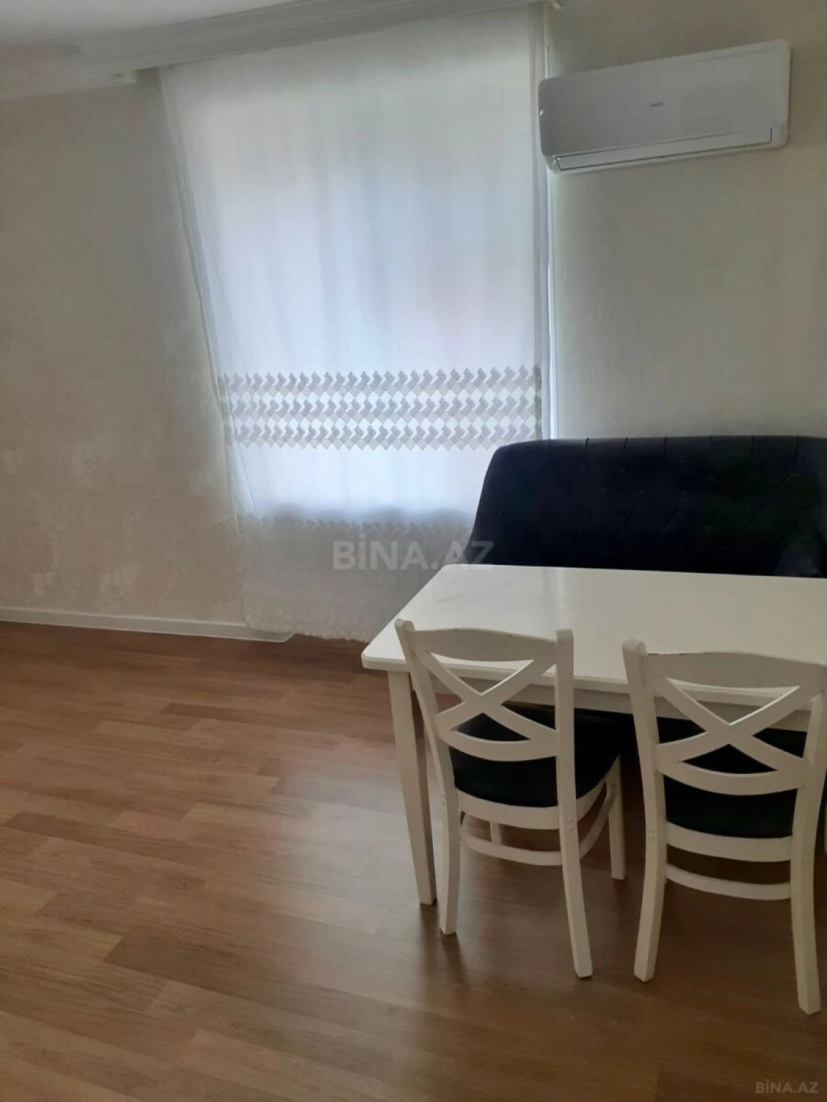Satılır 2 otaqlı mənzil 45 m²