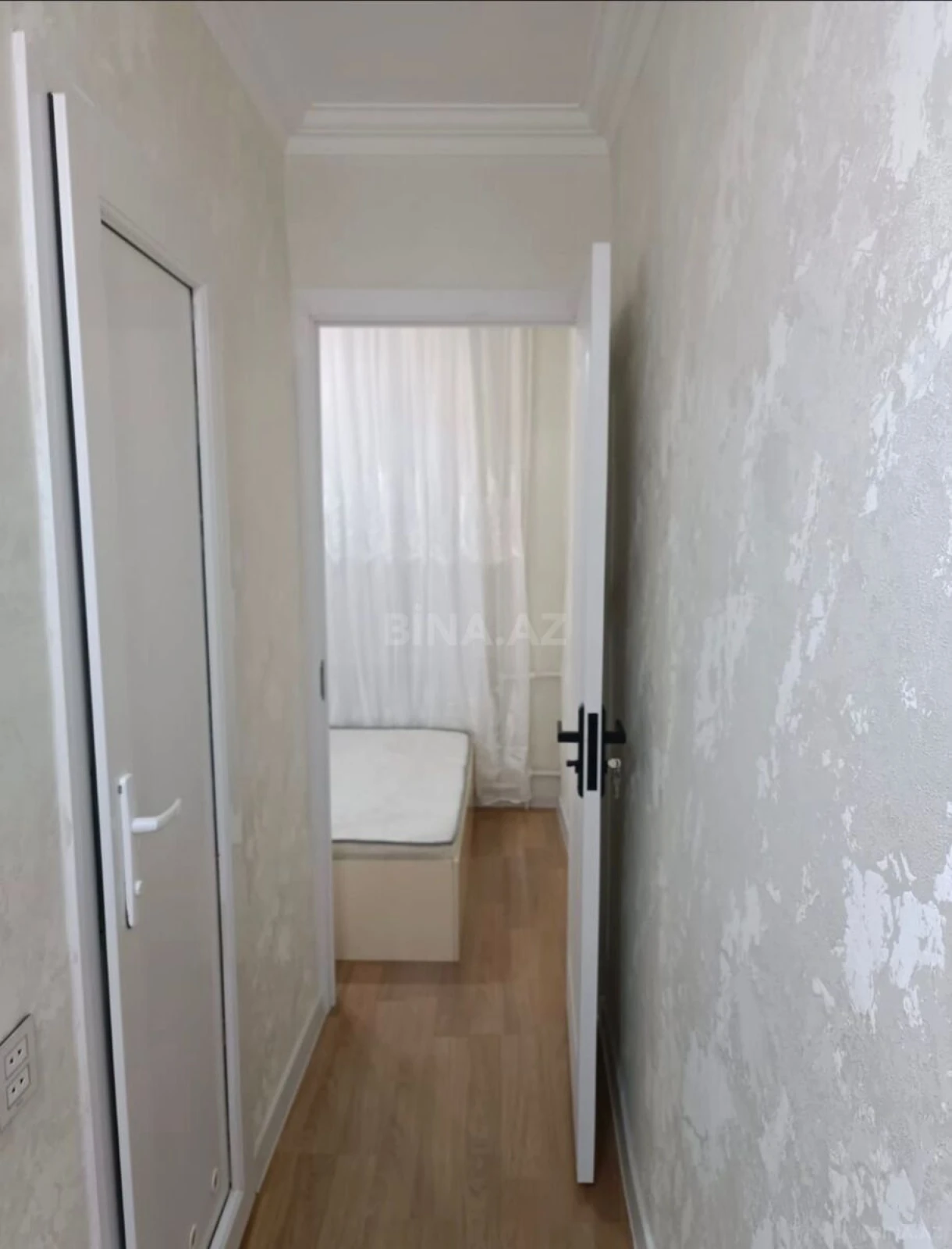 Satılır 2 otaqlı mənzil 45 m²