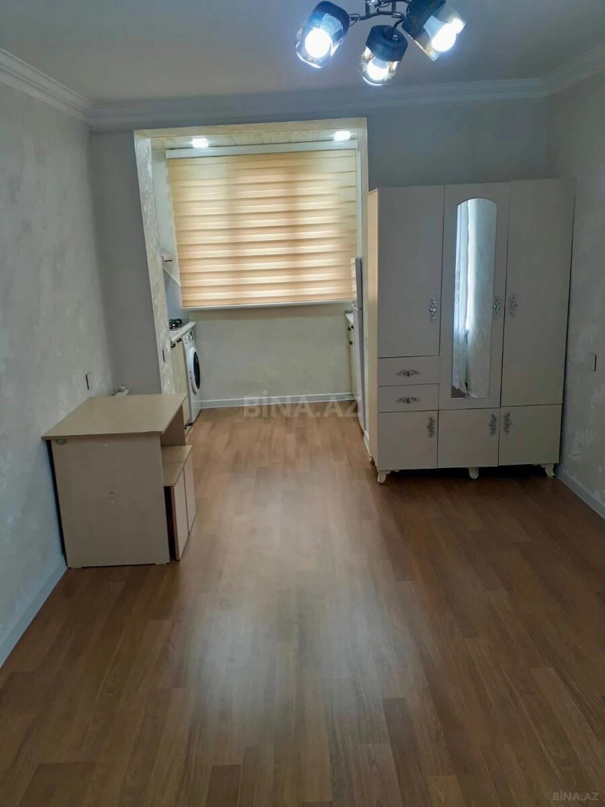 Satılır 2 otaqlı mənzil 45 m²