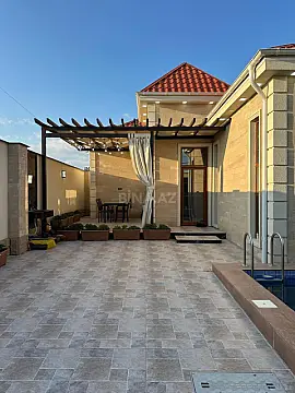 Satılır 3 otaqlı həyət evi 130 m²