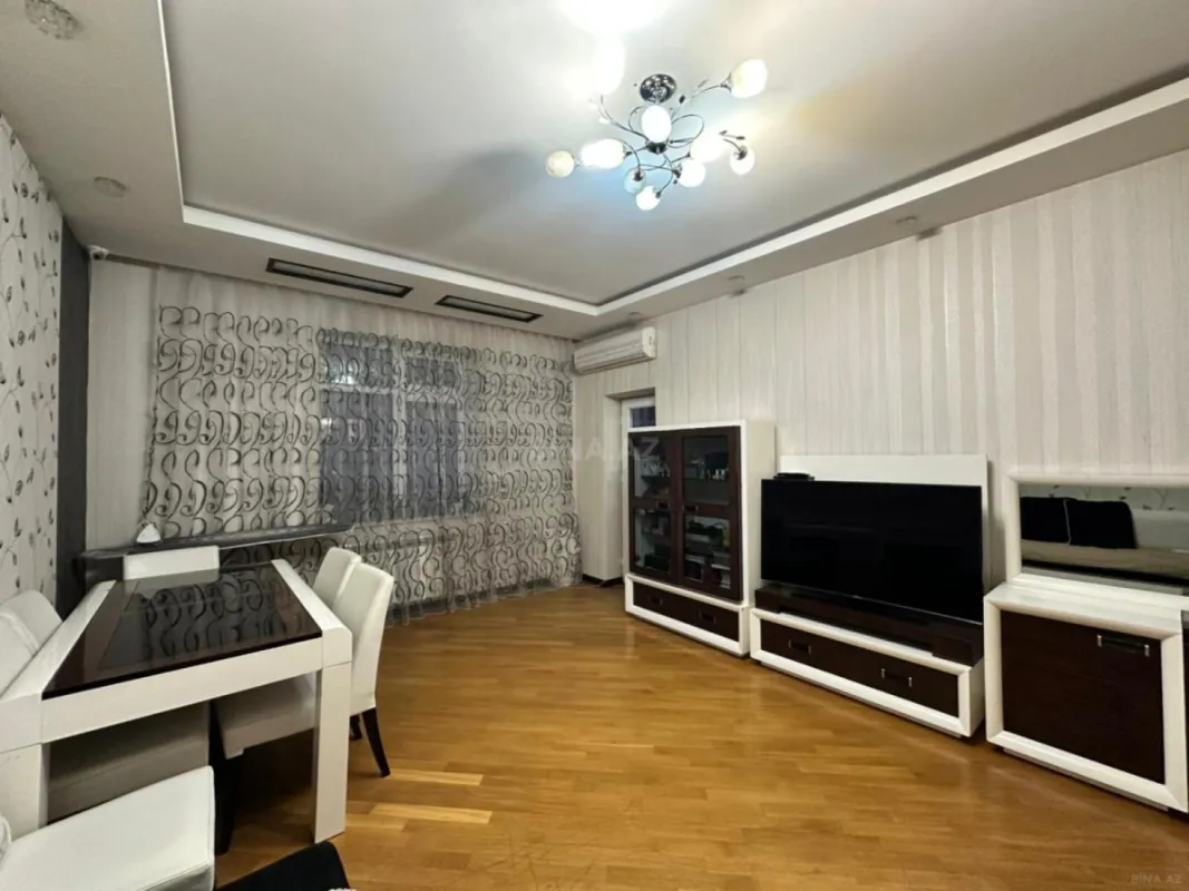 Satılır 1 otaqlı mənzil 46 m²