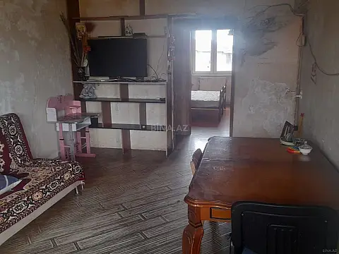 Kirayə verilir 3 otaqlı mənzil 60 m² — Bakı, Memar Əcəmi yanı 3 otaq 60.00 m²