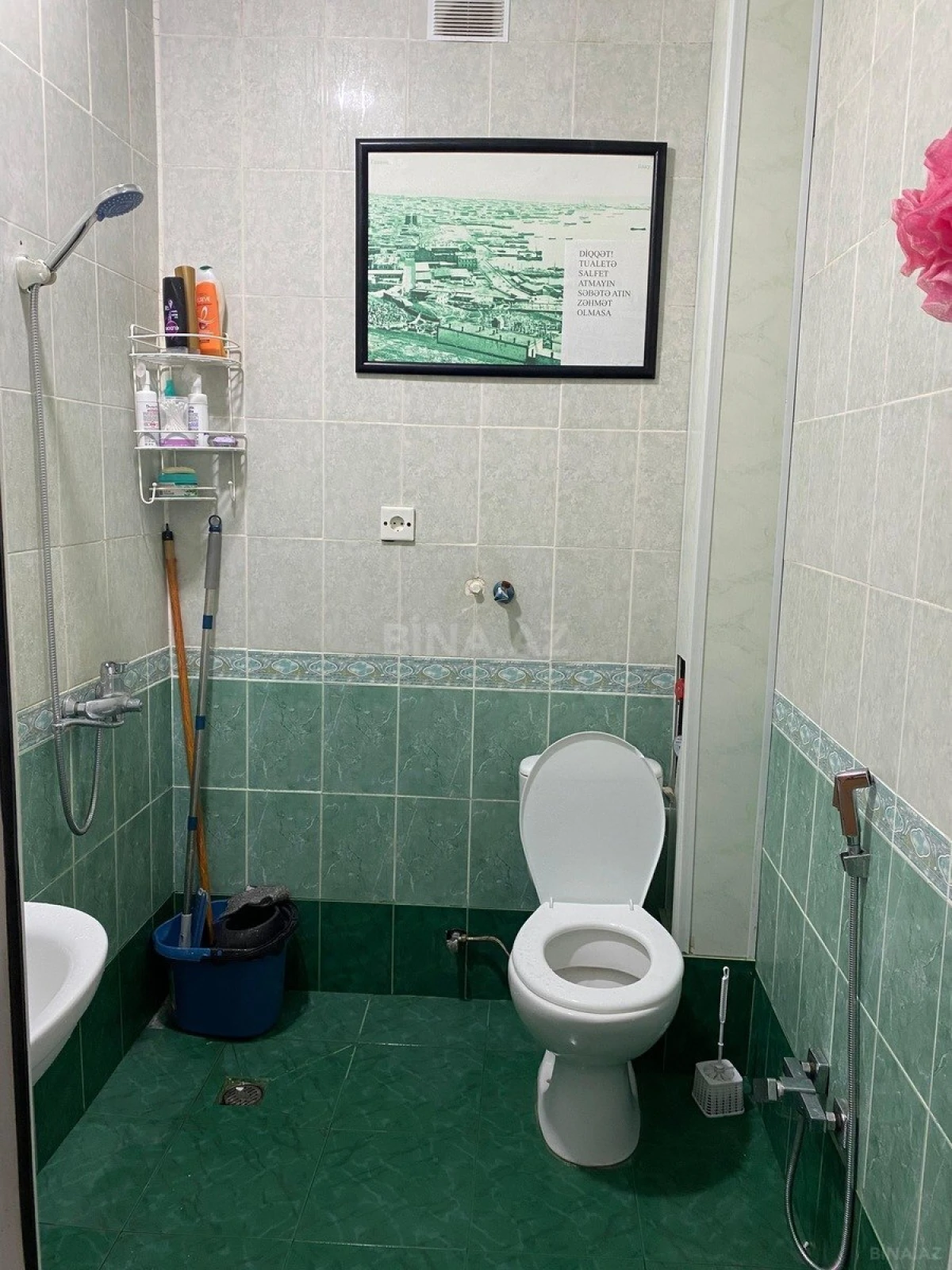 Kirayə verilir 2 otaqlı mənzil 65 m²