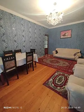 Satılır 5 otaqlı həyət evi 140 m²