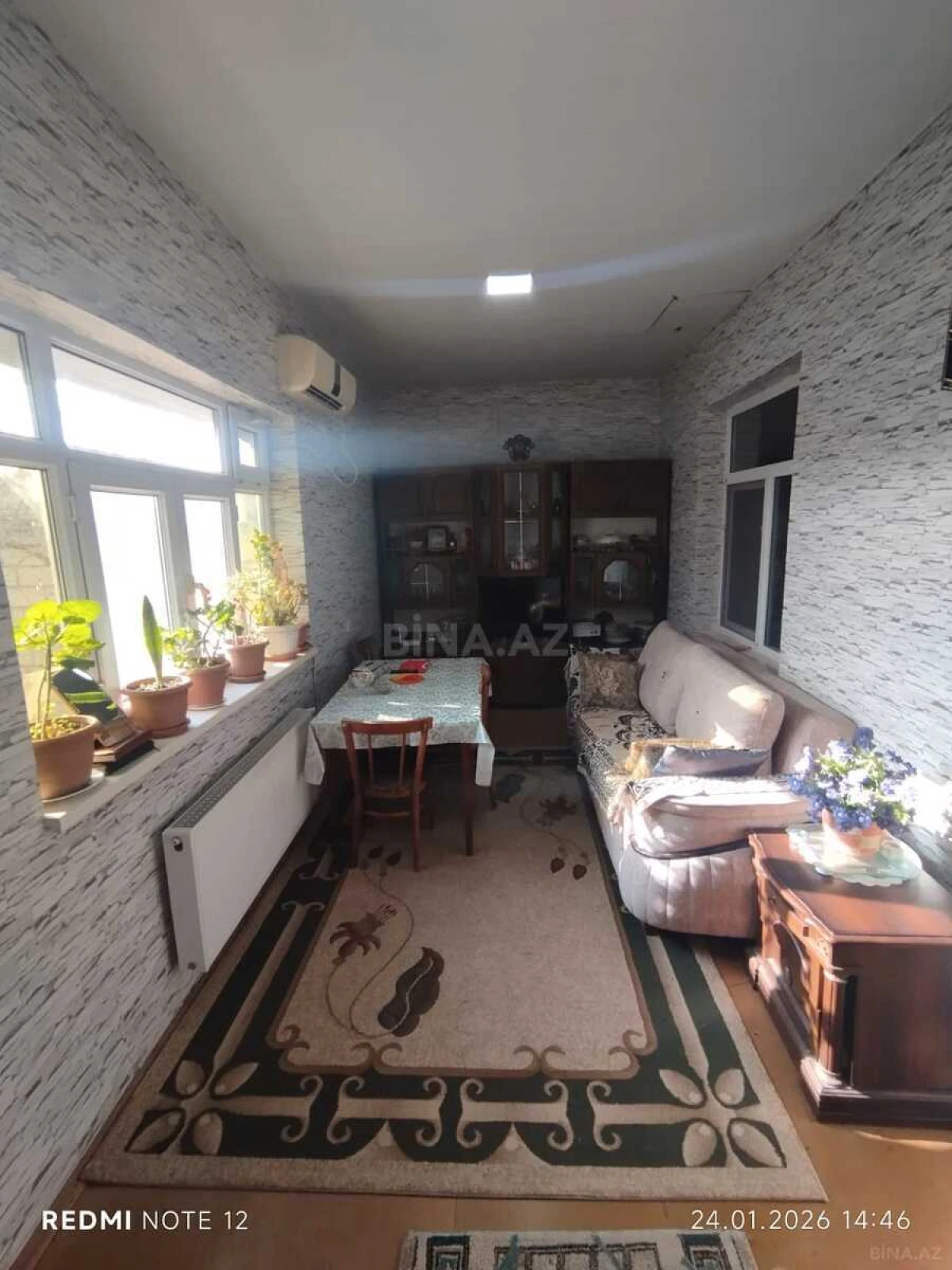 Satılır 5 otaqlı həyət evi 140 m²