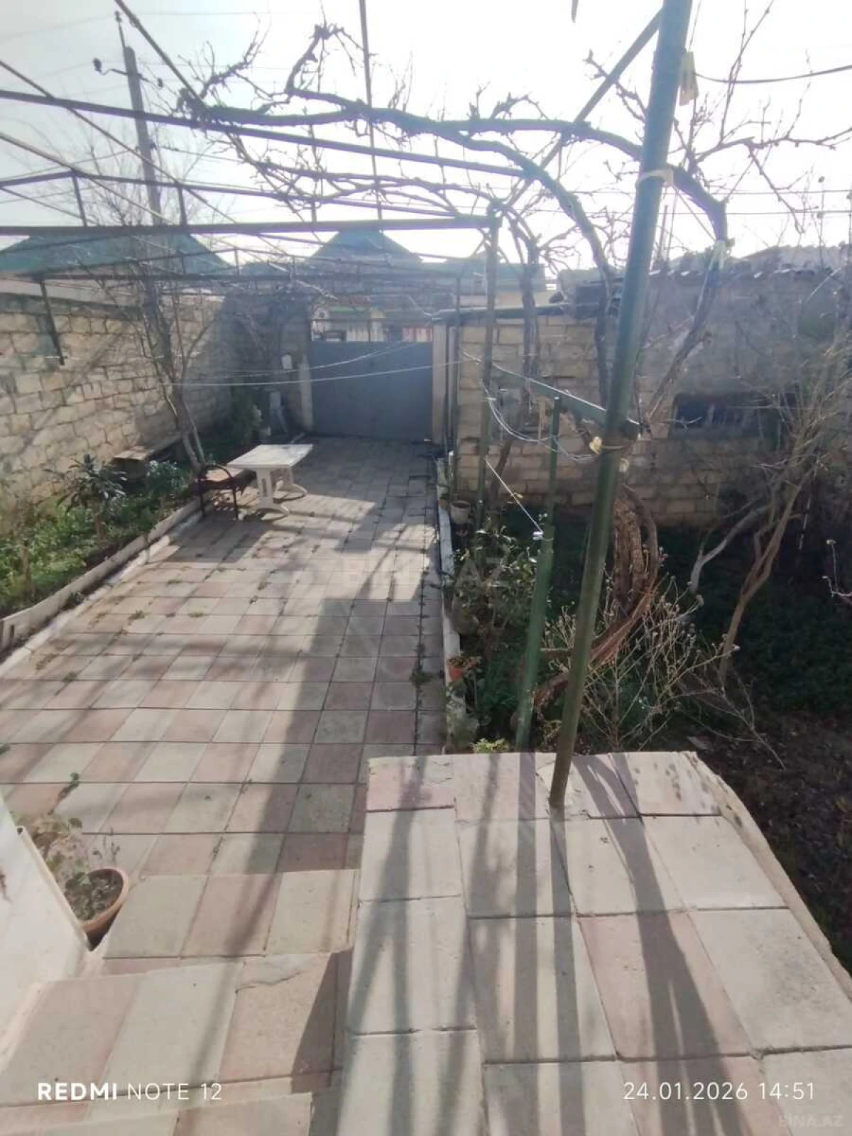 Satılır 5 otaqlı həyət evi 140 m²
