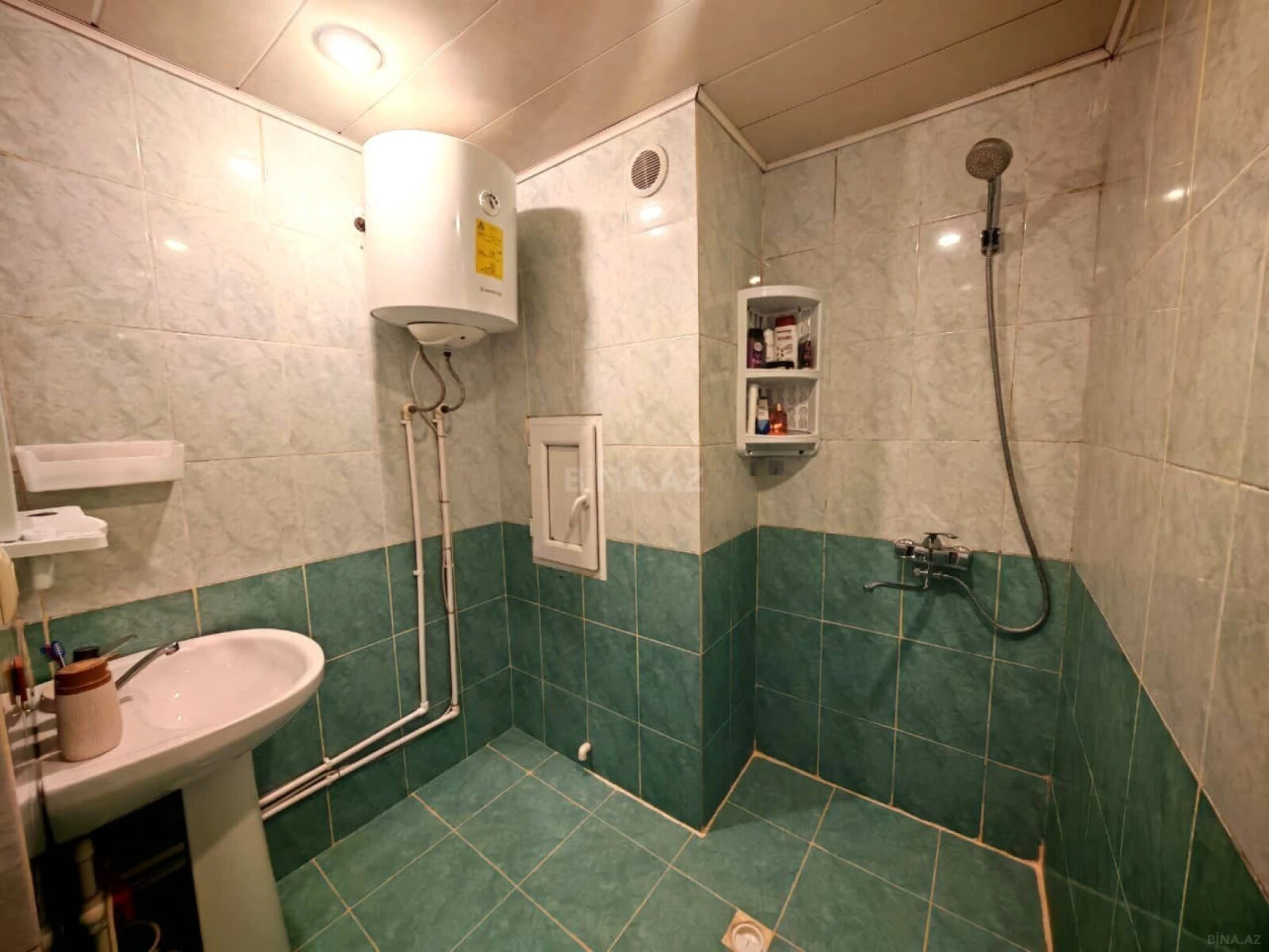 Satılır 1 otaqlı mənzil 50 m²