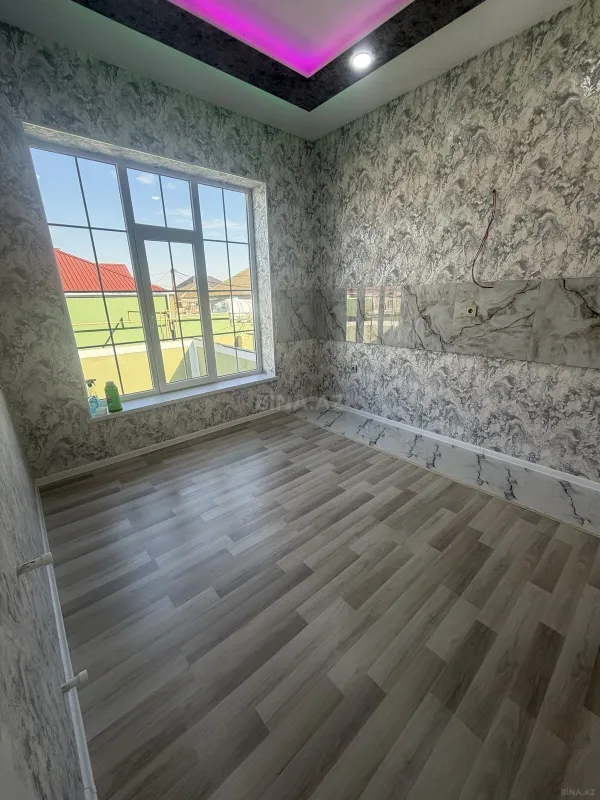 Satılır 4 otaqlı həyət evi 100 m²