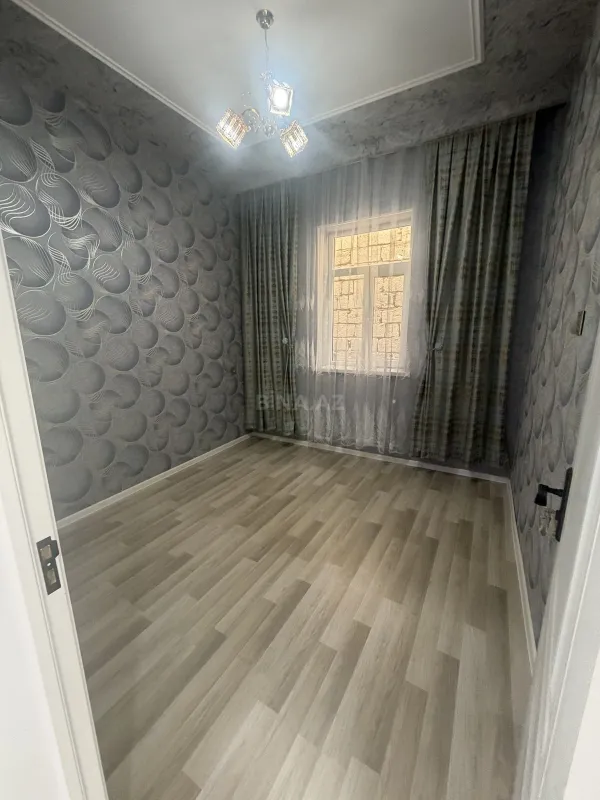 Satılır 4 otaqlı həyət evi 100 m²