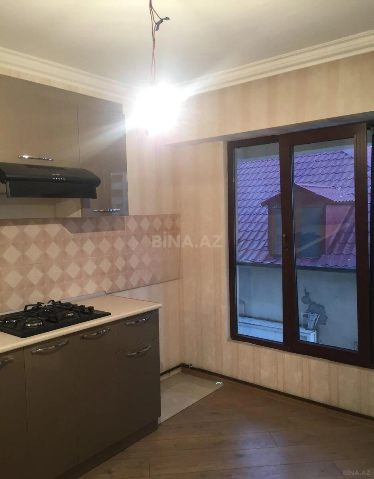 Kirayə verilir 2 otaqlı mənzil 60 m²