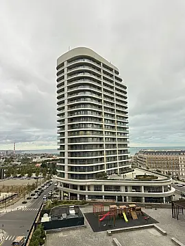 Satılır 4 otaqlı mənzil 220 m² — Bakı, Yeni Günəşli 4 otaq 220.00 m²