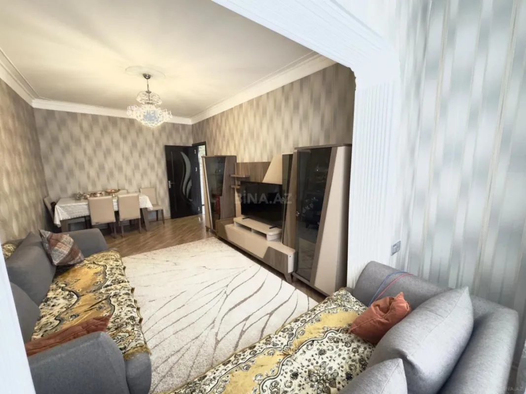 Satılır 4 otaqlı mənzil 95 m²