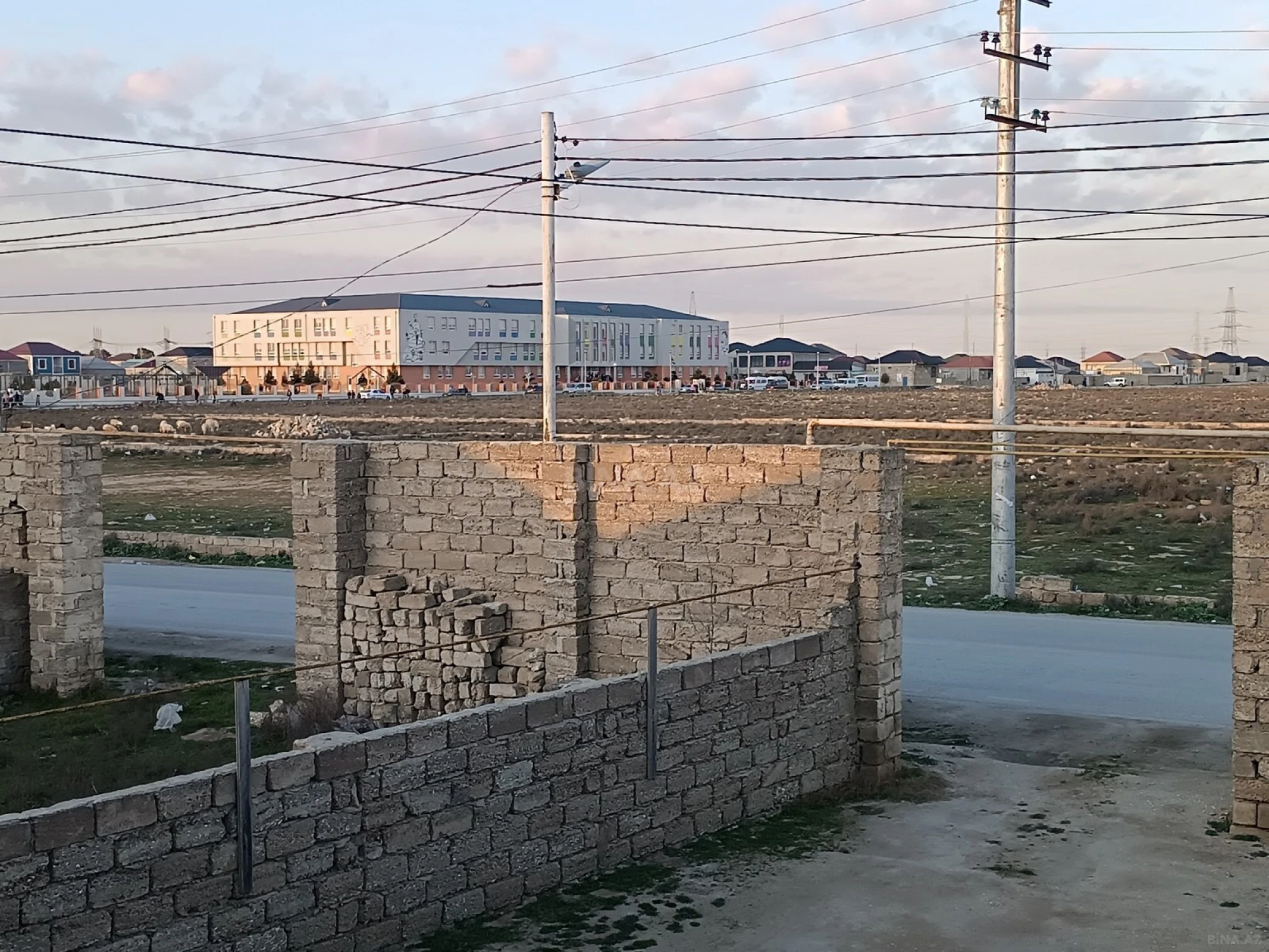 Satılır 3 otaqlı həyət evi 138 m²