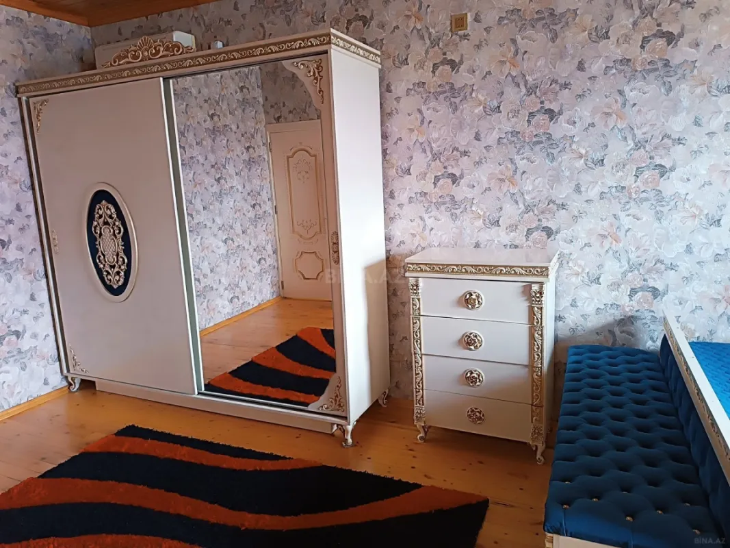 Satılır 3 otaqlı həyət evi 138 m²