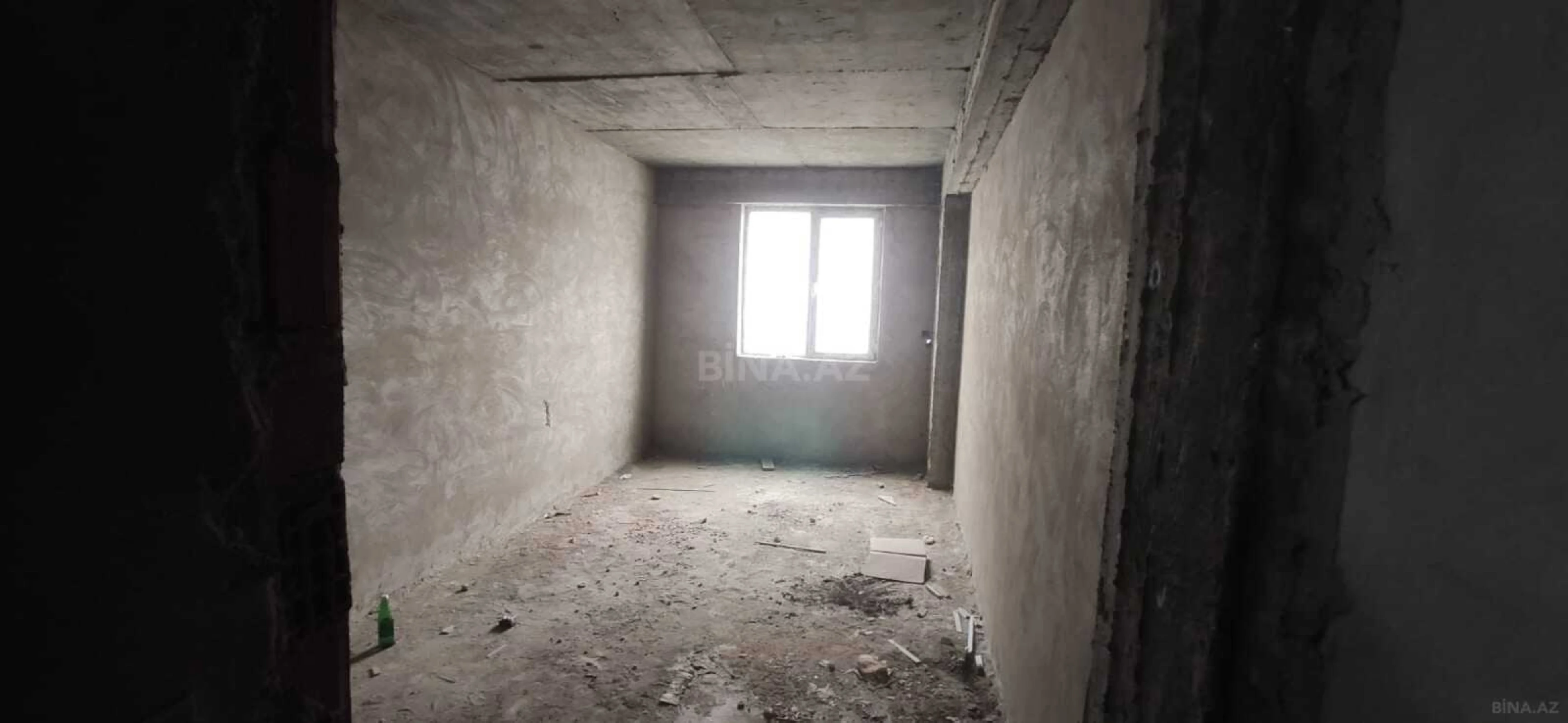 Satılır 3 otaqlı mənzil 146 m²