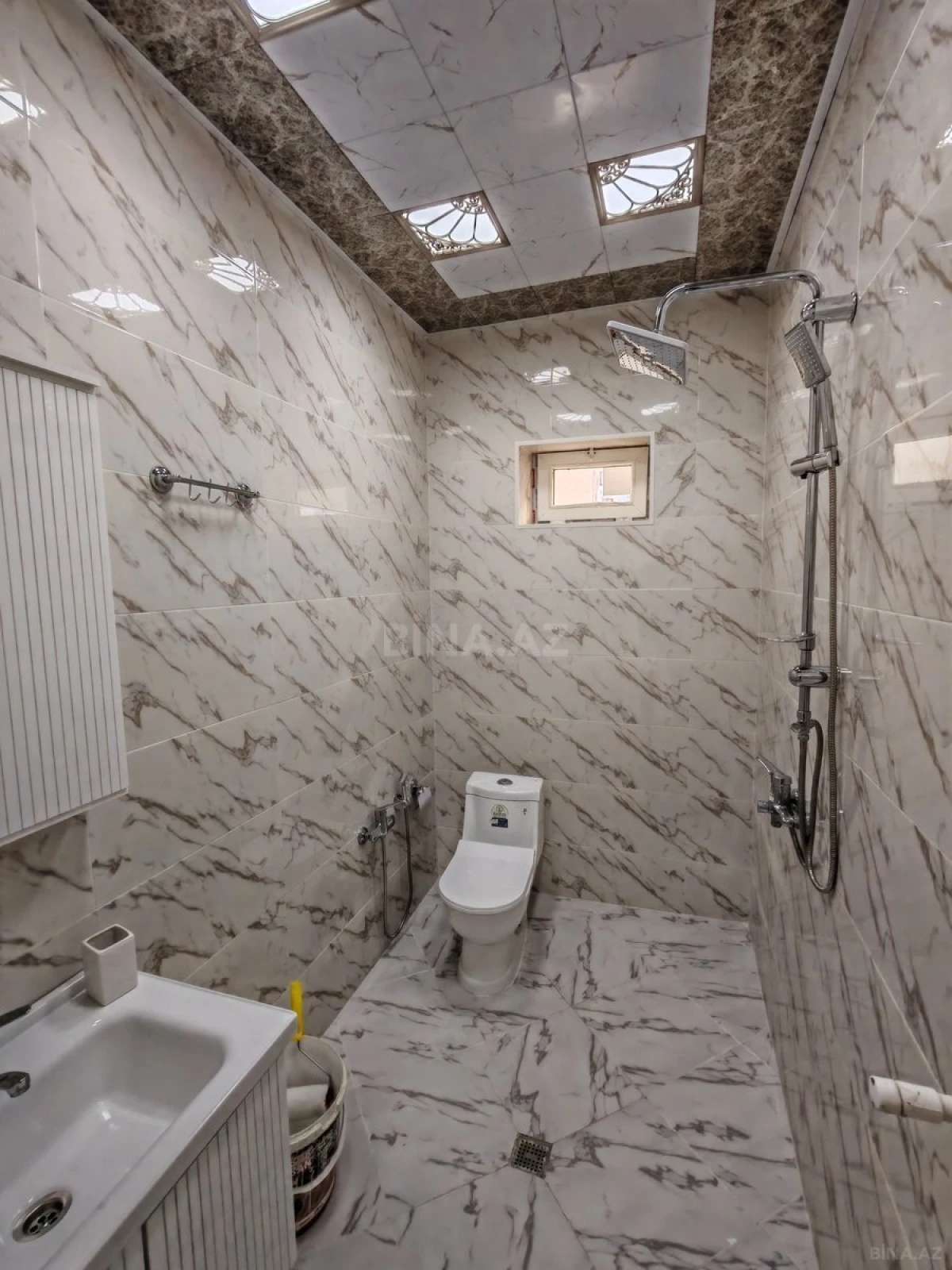 Satılır 4 otaqlı həyət evi 120 m²