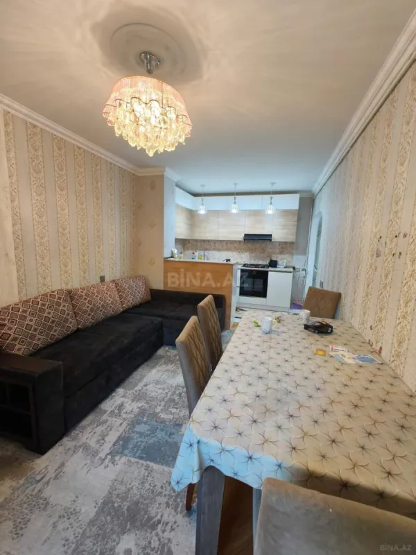 Kirayə verilir 2 otaqlı mənzil 65 m²