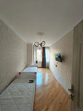 Kirayə verilir 2 otaqlı mənzil 65 m²