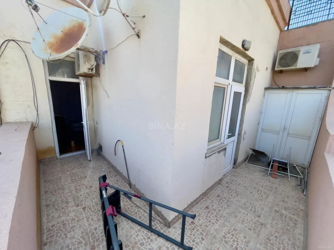 Kirayə verilir 3 otaqlı mənzil 180 m²