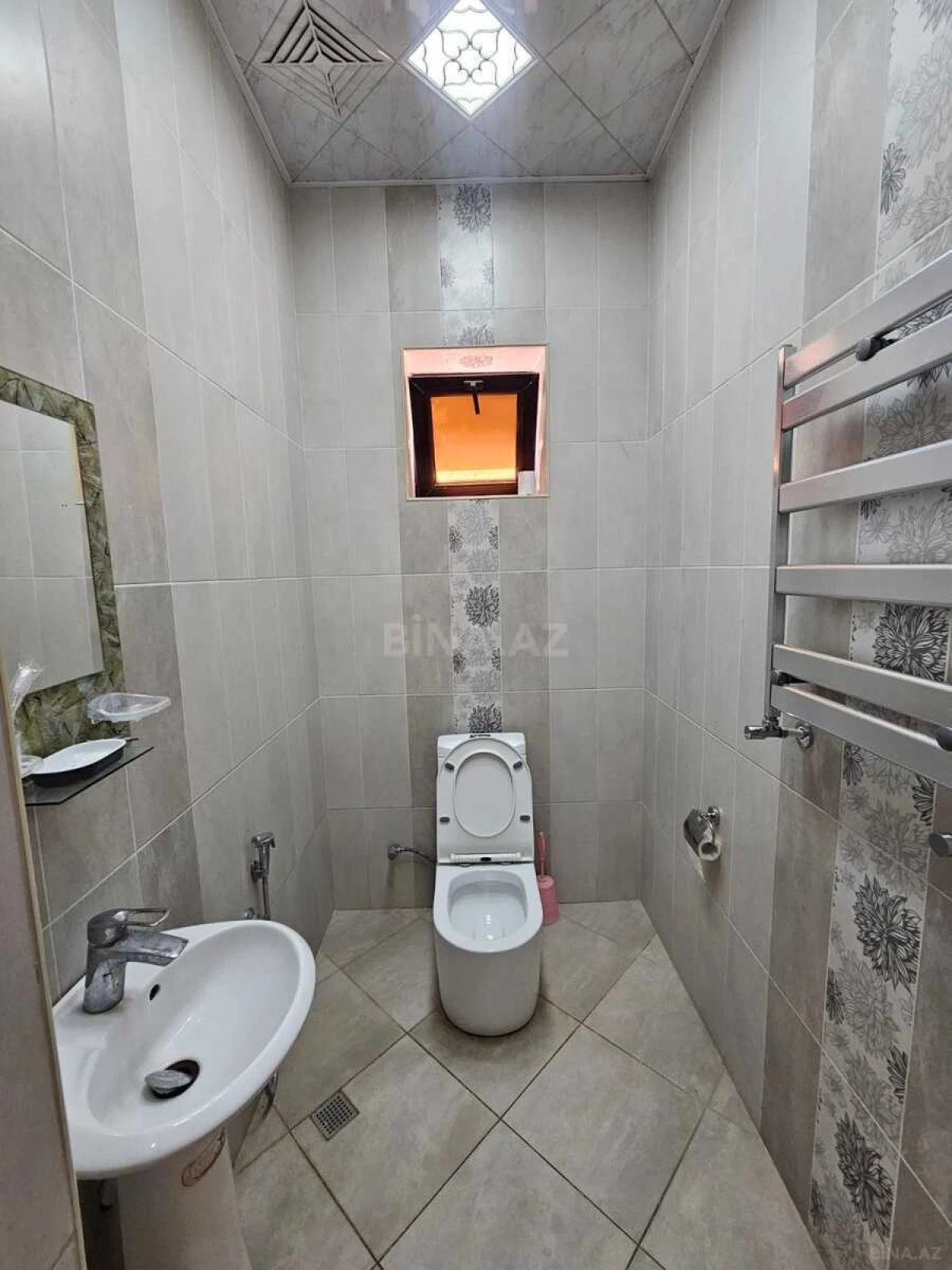 Kirayə verilir 5 otaqlı həyət evi 130 m²