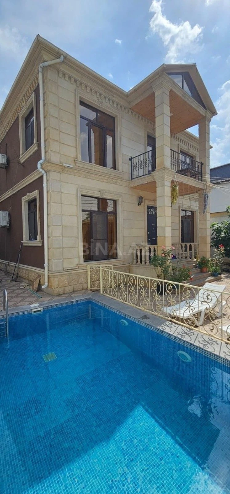 Kirayə verilir 5 otaqlı həyət evi 130 m²