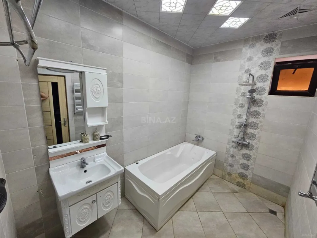 Kirayə verilir 5 otaqlı həyət evi 130 m²