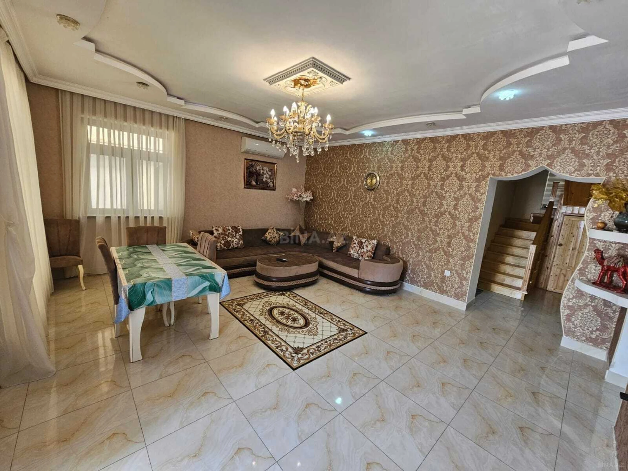 Kirayə verilir 5 otaqlı həyət evi 130 m²