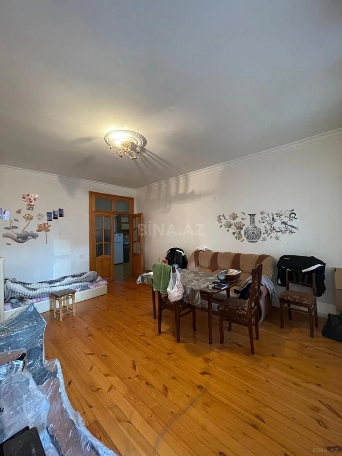 Satılır 2 otaqlı mənzil 71 m²