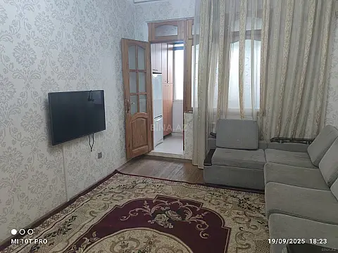 Kirayə verilir 2 otaqlı mənzil 40 m²