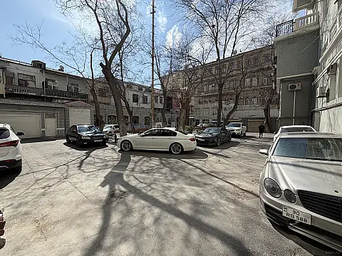 Satılır 3 otaqlı mənzil 90 m²