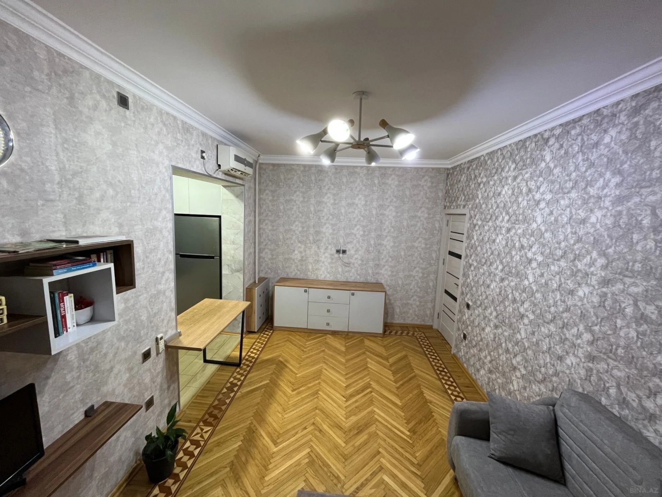 Satılır 3 otaqlı mənzil 65 m²