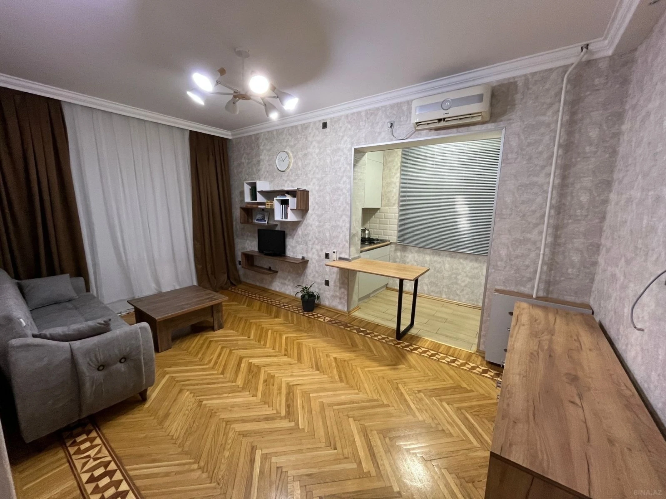 Satılır 3 otaqlı mənzil 65 m²