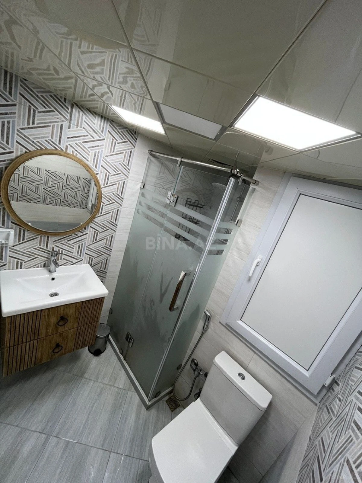 Satılır 3 otaqlı mənzil 65 m²