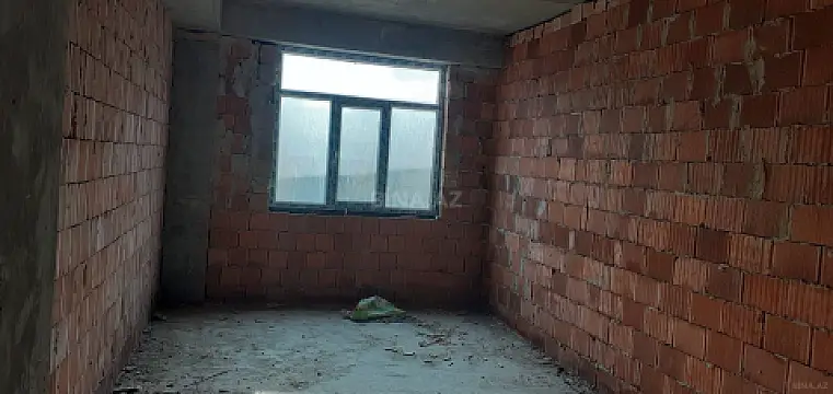 Satılır 4 otaqlı mənzil 88 m²