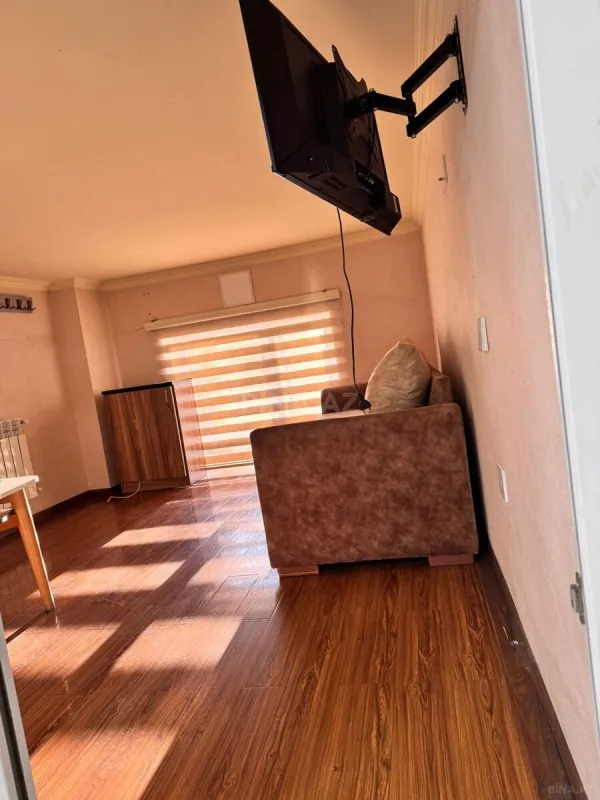 Kirayə verilir obyekt 80 m²