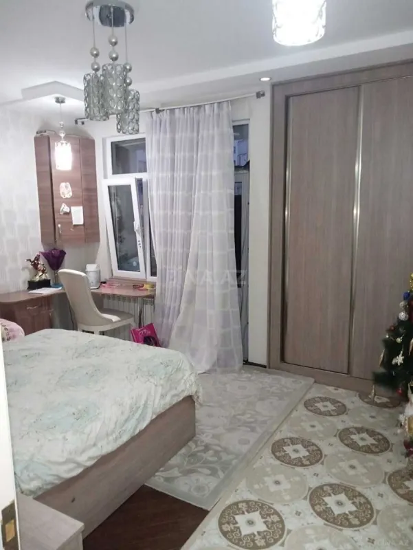 Satılır 3 otaqlı mənzil 103 m²
