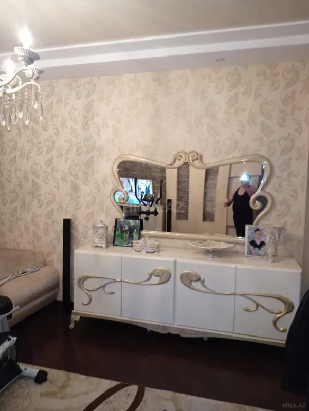 Satılır 3 otaqlı mənzil 103 m²