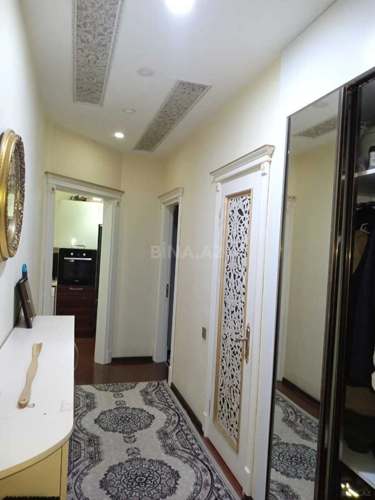Satılır 3 otaqlı mənzil 103 m²