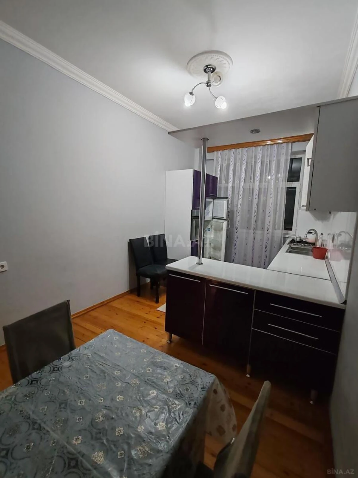 Kirayə verilir 3 otaqlı mənzil 100 m²