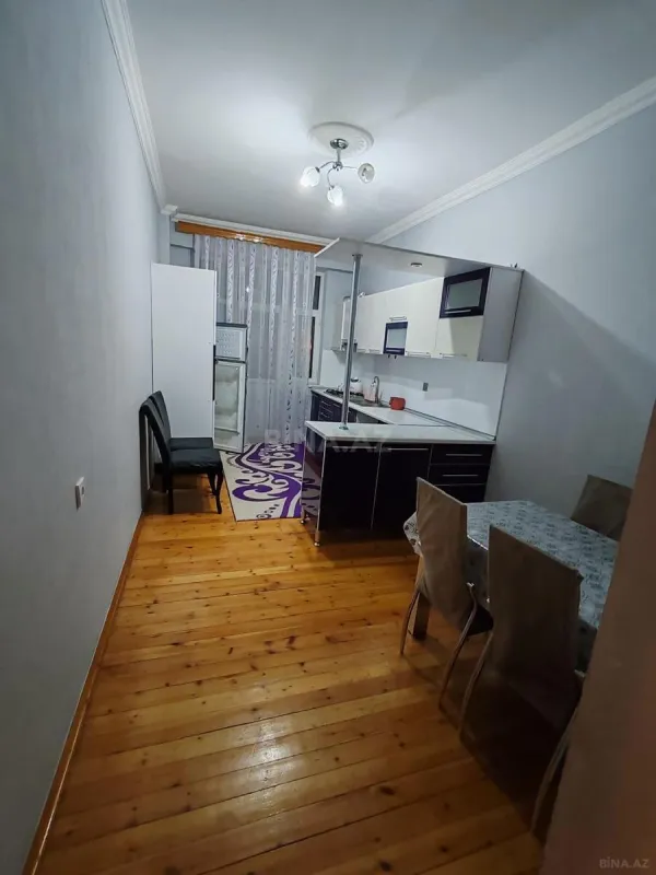 Kirayə verilir 3 otaqlı mənzil 100 m²