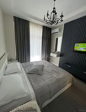 Kirayə verilir 2 otaqlı mənzil 70 m²