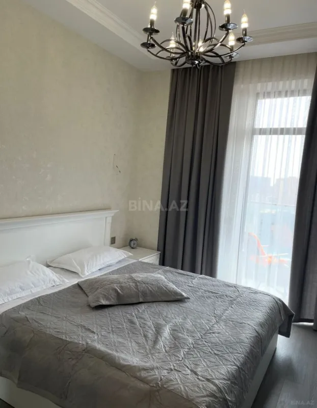 Kirayə verilir 2 otaqlı mənzil 70 m²