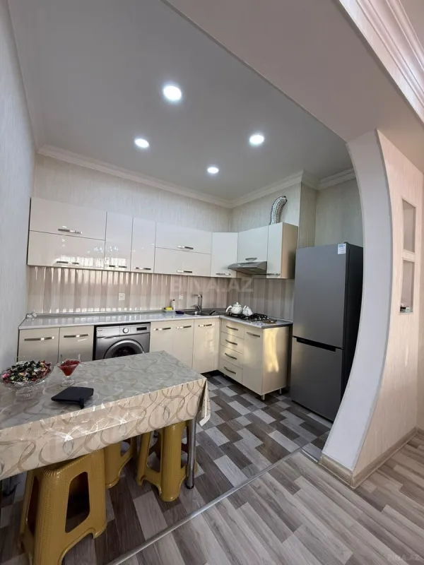 Satılır 3 otaqlı mənzil 96 m²