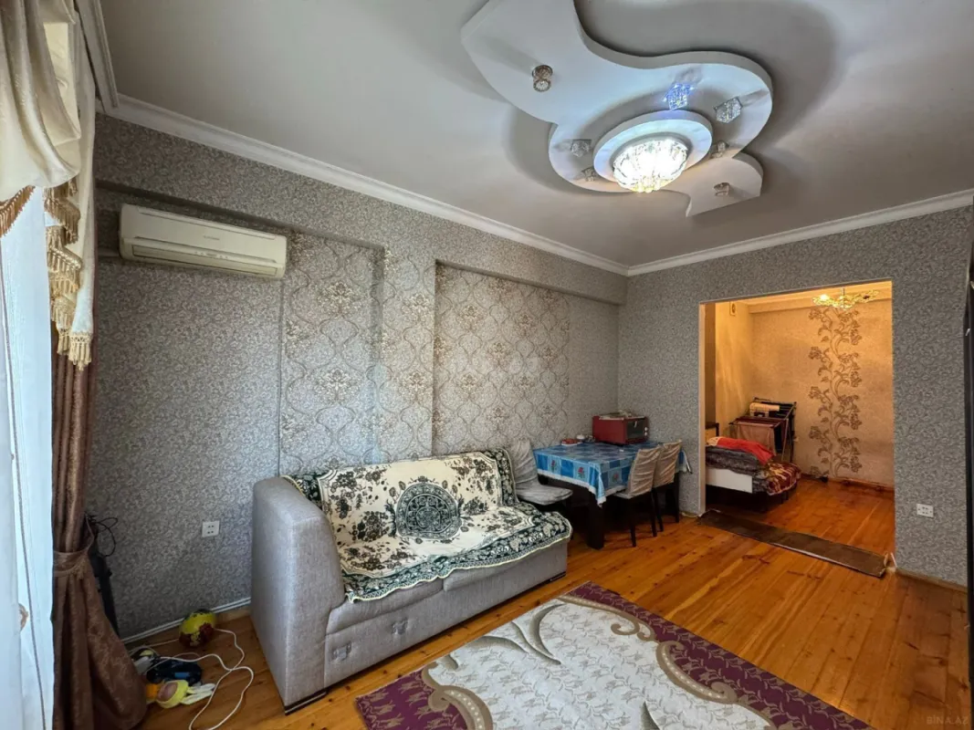 Satılır 2 otaqlı mənzil 55 m²
