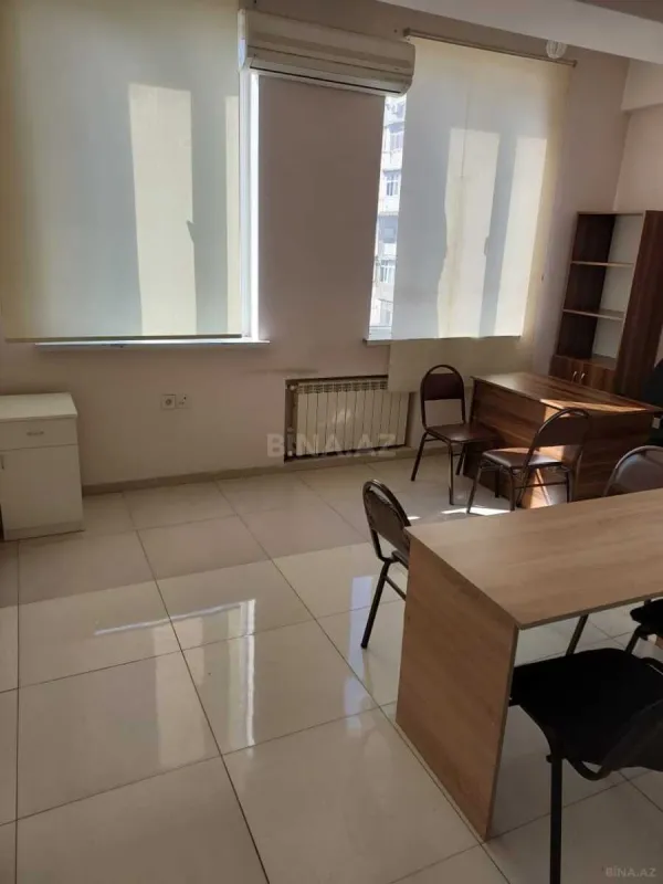 Kirayə verilir 1 otaqlı ofis 25 m²