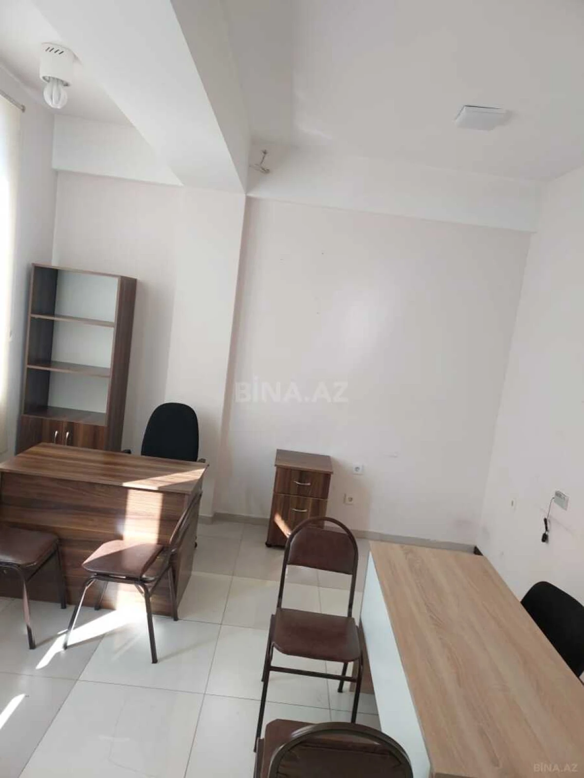 Kirayə verilir 1 otaqlı ofis 25 m²