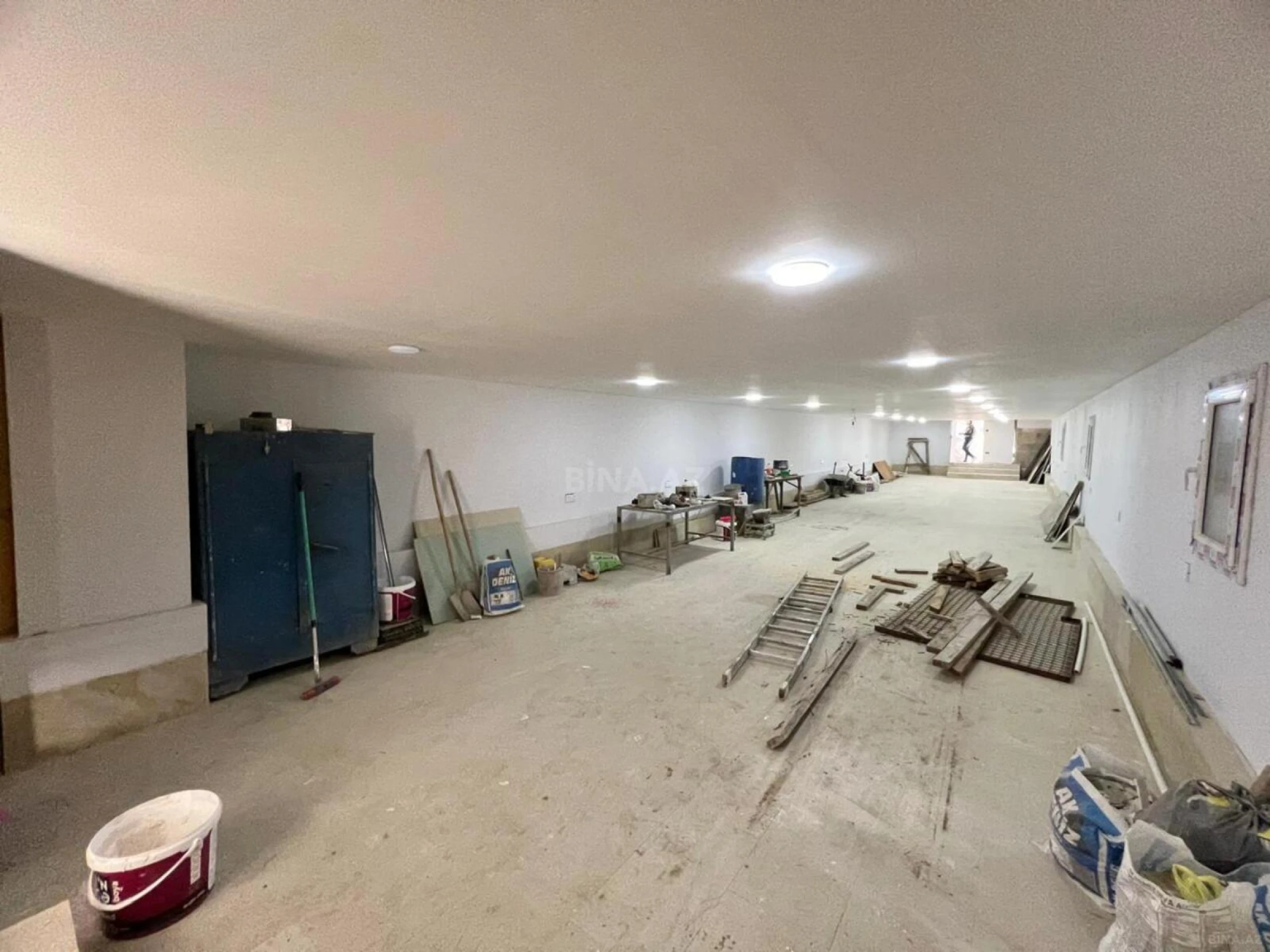 Kirayə verilir obyekt 115 m²